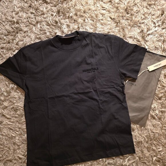 Essentials Tee Shirt Stretch Limo (Black) Size Large - Picture 1 of 2